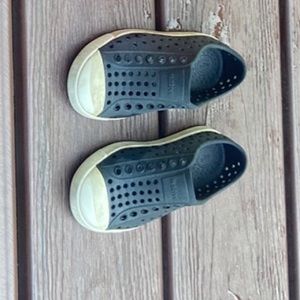 Size 8 black native shoes